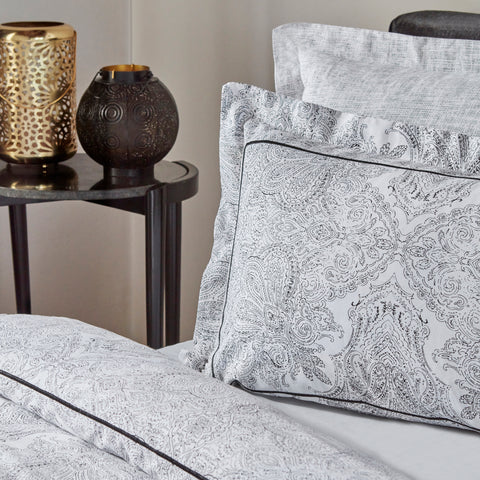 Karaca Home Artco Saten Nevresim Seti Çift Kişilik 200 x 220 cm, Siyah
