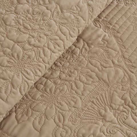 Camille Bettüberwurf-Set Beige 230x240 Cm + 2 (50x70 Cm)