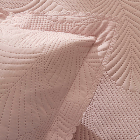Leaf Yatak Örtüsü Seti Pudra Pembe 230x240cm + 2(50x70) cm