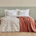 Karaca Mizu Bettwäsche-Set aus 100 % Baumwolle mit Tagesdecke, Doppelbett, Mehrfarbig