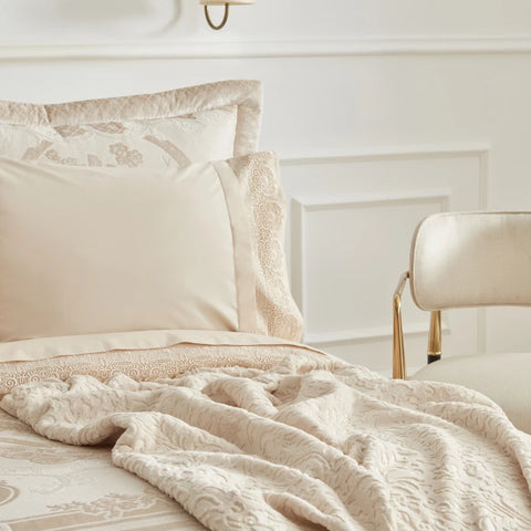 Karaca Home Valeria Queen 8-Piece Bridal Set Gold
 