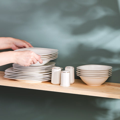 Karaca Timeless 59 Parça Porcelain Yarım Kare Yemek Takımı 12 Kişilik, Altın
 