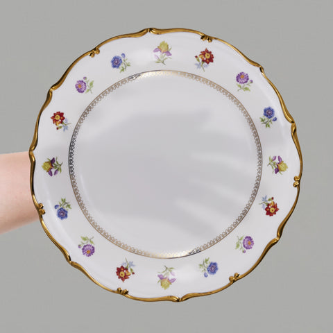 Karaca Royal Bone Diana 55-Piece 12-Person Tableware Set Gold