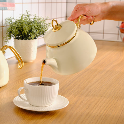 Karaca Retro Enamel Teapot, Cream